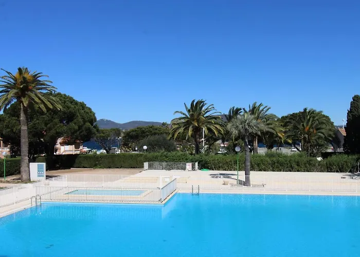 Tropcoq - Au Coeur De St-tropez - Pour 2 Personnes * Saint-Tropez