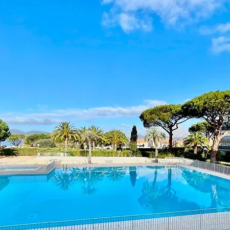Tropcoq - Au Coeur De St-tropez - Pour 2 Personnes *